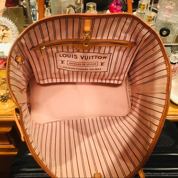 SOLD! LV Rose Ballerine MM - Authentic 💕 - Picture 2 of 8